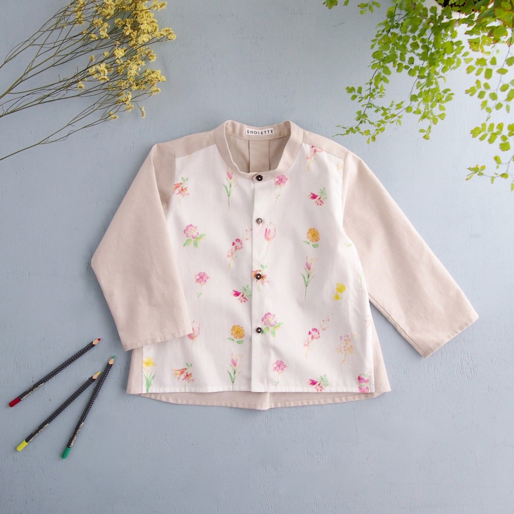 100,110 おじいちゃんの描いた故郷の花柄シャツ Beige