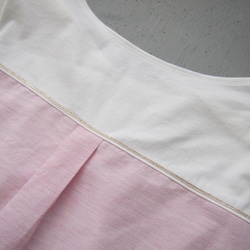 親子で♡うしろがシャツのようなTシャツ 白×ピンク　名入れ対応 2枚目の画像