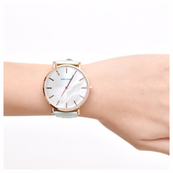 【パールホワイトが可愛い】腕時計 シンプル ライム レディース レザー クリスマスに♪ 2枚目の画像