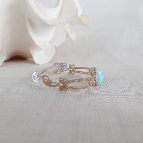 スクエアカットのラリマーのマクラメブレスレット ブレスレット El