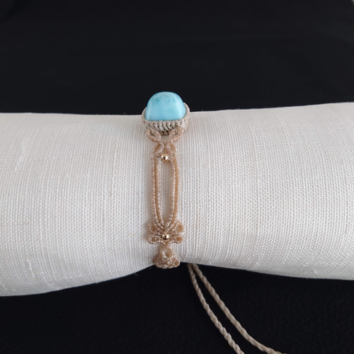 スクエアカットのラリマーのマクラメブレスレット ブレスレット El