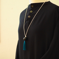 Creema春の福袋2021■漆玉黒のネックレスとピアスorイヤリングと収納袋の3点セット　 3枚目の画像