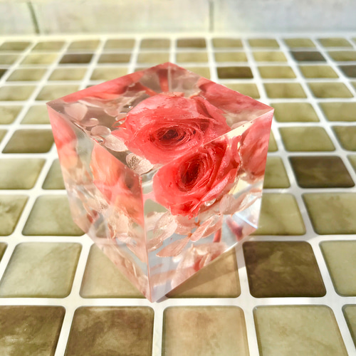 煌めくクリスタルハーバリウム〜pink rose〜 ハーバリウム・植物標本