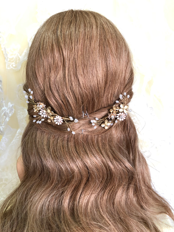 デニスのハンドメイド・オーダーメイドのゴールドとホワイトフェーズジュエリーブライダルヘアアクセサリー・新しいシークレットアクセサ 5枚目の画像