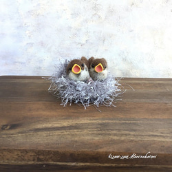 かぎ針編みの鳥の巣・２羽用-nest7グレー 6枚目の画像