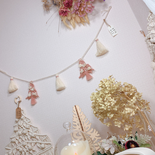 マクラメ編みガーランド（クリスマスツリー）ピンク ガーランド ten412