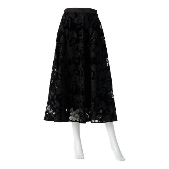 ♡再々入荷♡オパール刺繍ベロアロングスカート（ブラック） 4枚目の画像
