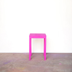 square stool vivid pink 2枚目の画像