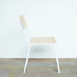 color steel chair white 2枚目の画像