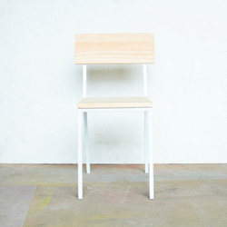 color steel chair white 3枚目の画像