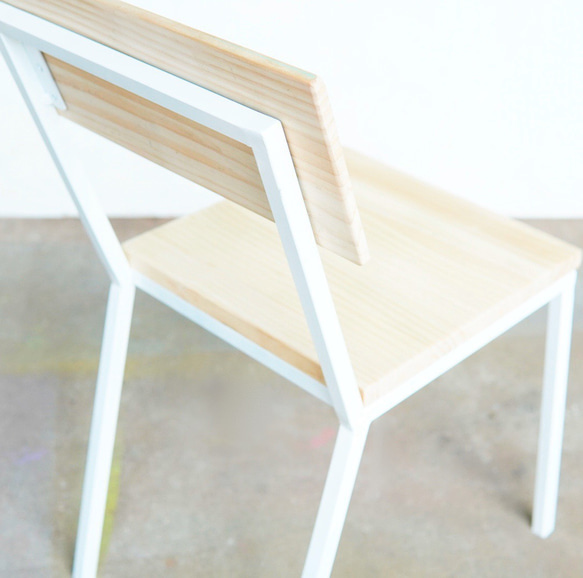 color steel chair white 5枚目の画像