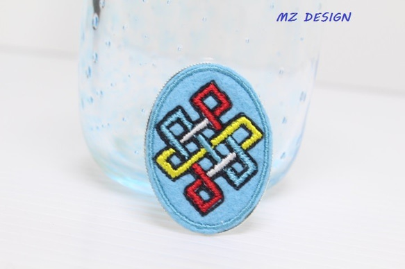 　　ＭＺ　ＤＥＳＩＧＮ　  宝結び刺繍ブローチ　 1枚目の画像