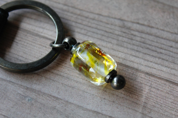 蜻蛉玉のキーホルダー（黄×橙）〈2020-52〉 7枚目の画像