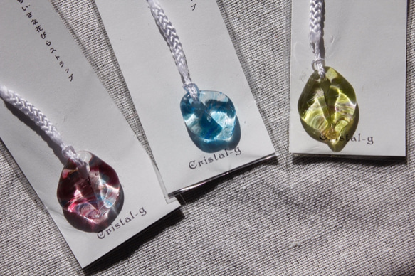 花びらストラップ〈墨流〉2021-01 2枚目の画像