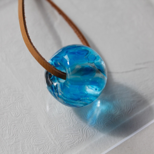 蜻蛉玉 ー浮き草ー 〈蒼〉 2019-053 とんぼ玉 gaco 通販 7947742