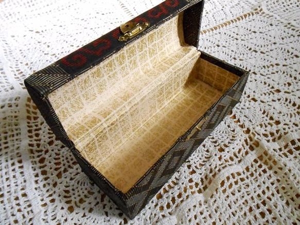 大島紬の宝箱型カルトナージュ 3枚目の画像