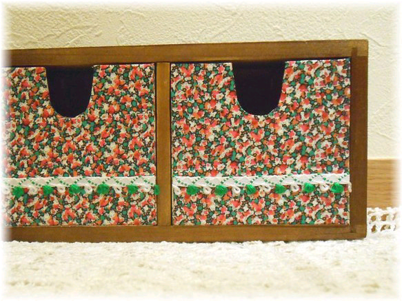 リバーシブルで楽しめる、ミニ引出しBOX（リバティ・秋色） 3枚目の画像