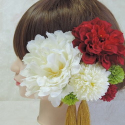 芍薬とダリアの豪華トリコローレカラーの髪飾り 3枚目の画像