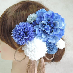 青が落ち着きと品のある髪飾り 　タッセル　成人式　結婚式　卒業式　青い髪飾り　ブルー 3枚目の画像
