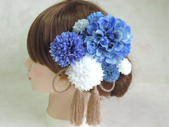 青が落ち着きと品のある髪飾り 　タッセル　成人式　結婚式　卒業式　青い髪飾り　ブルー 4枚目の画像
