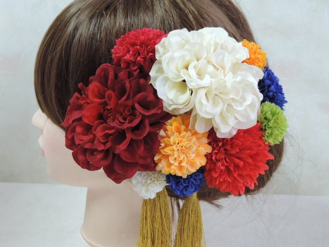 豪華であざやかなお色合わせの和装髪飾り  ～紺青を添えて～