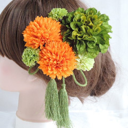 オレンジグリーンの髪飾り ､､､和スタイル 2枚目の画像
