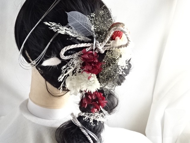 水引と組紐（くみひも）とチュールの髪飾り　卒業式　成人式　結婚式　ドライフラワー　プリザーブドフラワー