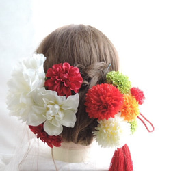 白い芍薬の赤い色打掛や振袖を豪華に装う髪飾り 3枚目の画像