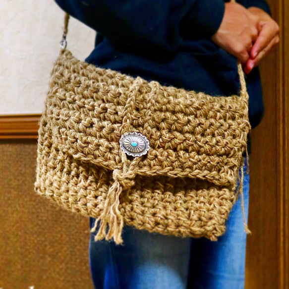 麻ひも バッグ ハンドメイド リネン ふたつき クラッチバッグ 麻
