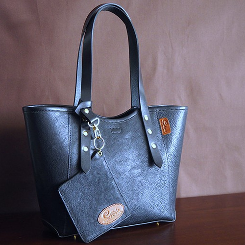 アウトレット通販 ファッション COACH ミニトート型レザー