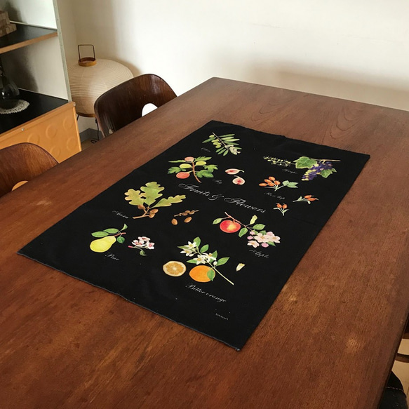 キッチンクロス 黒　Fruits & Flowers Kitchen cloth Black 2枚目の画像