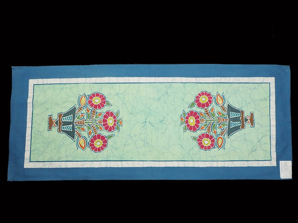 手描きろうけつ染め作品 テーブルセンター（花鉢図柄） その他アート