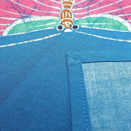 手描きろうけつ染め作品 青地蝶柄 その他アート Batik Ran 通販