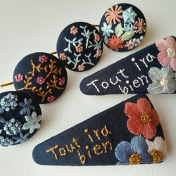 刺繍メッセージ入りお守りバレッタ 4枚目の画像