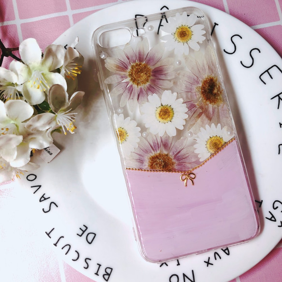 ピンクの花の海 スマホケース  iphone11 iphone11pro/iPhone14pro/14/14plus 1枚目の画像