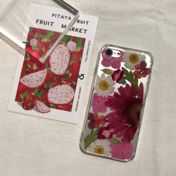 ピンクの花の海 スマホケース  iphone11 iphone12pro iPhone14pro/14/14plus 2枚目の画像
