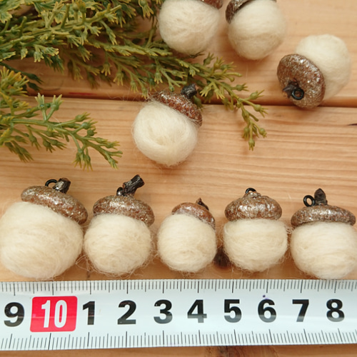 どんぐり帽子&羊毛フェルト クリスマス オーナメント その他インテリア