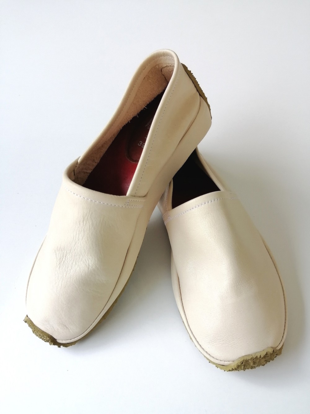 ◆本革◆累計5000足◆柔らかく履きやすい◆大人可愛い革靴◆21.5～29cm◆外反母趾◆クリーム◆軽量300g◇A01