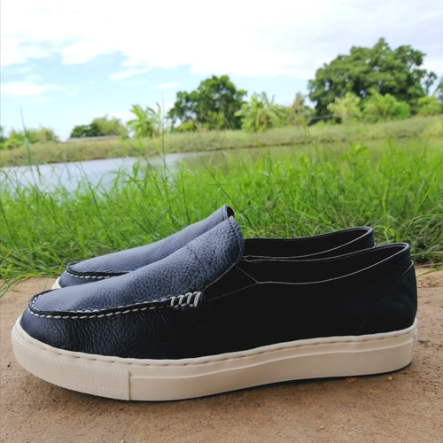 ◇本革ローファー◇男女兼用◇スニーカーソール仕様◇無地◇シンプル