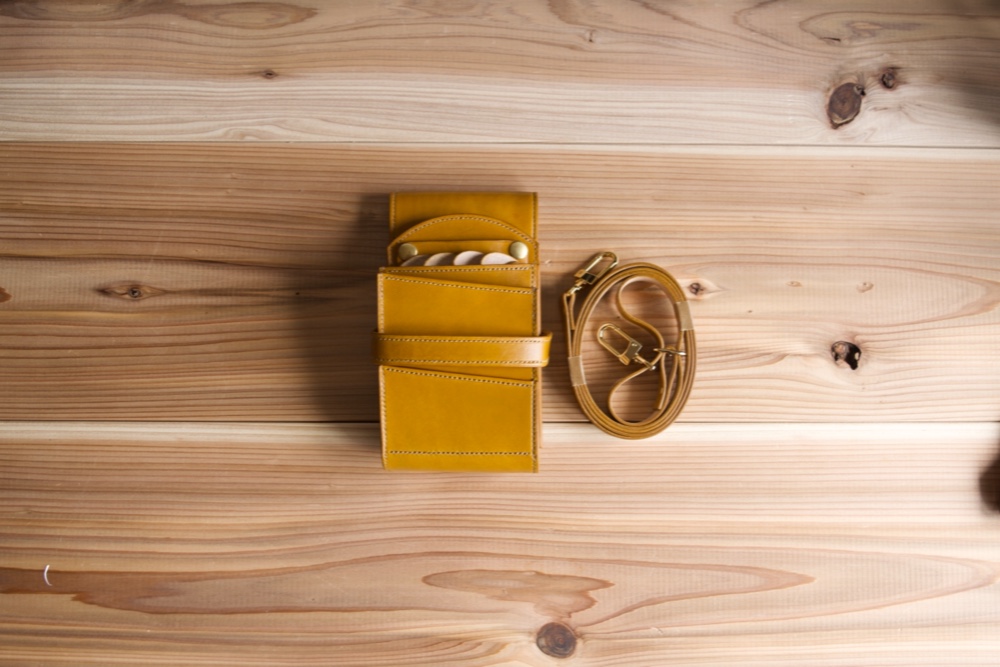 受注製作品　染色仕上げの4丁入れシザーケースor14