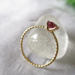 空枠K18-イエローゴールド 4×6ミリオーバルカット 極細ツイスト 指輪