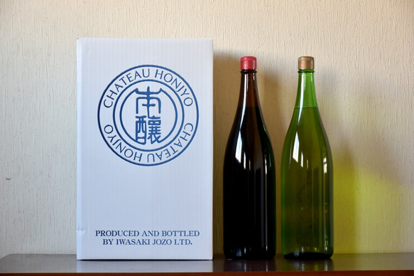 【一升瓶ワイン】ホンジョー印 マスカット・ベリーA （赤ワイン、辛口、日本ワイン） 3枚目の画像