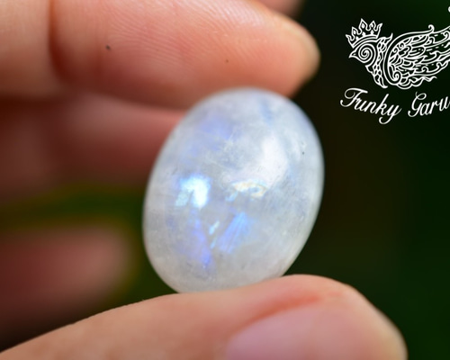 ささみ　黄色ストーン紫色　水色 exquisite-4-22-carat-tw-1-pcs-