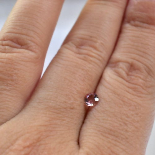 1.5ct ブラジル産ピンクトルマリン 宝石ルース tor004 天然石 Funky 