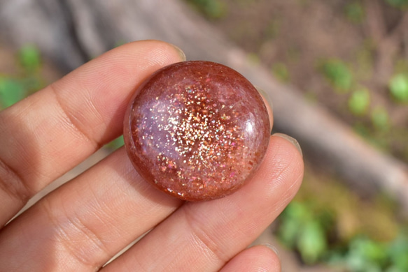 朱赤の太陽☆キラキラ☆サンストーン sun018 天然石 Funky garuda