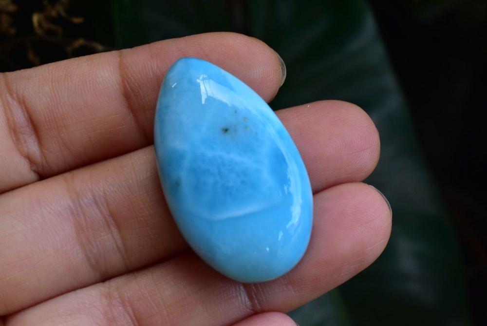 優しい水面★雫型★ラリマー ルース　カボション　 lari046