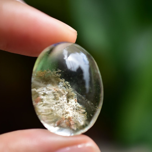 透明感と白い花☆ガーデンクォーツ ルース gar358 天然石 Funky garuda