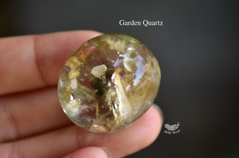 中粒コレクション★貫入水晶★クォーツインクォーツ　ルース　gar384