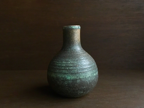 《グリーン花瓶》花器・一輪挿し（トルコ／銅釉）[G-01] 1枚目の画像