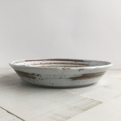 《斑点器》椀皿・リム皿　Φ18.0cm（うずら釉）［U-14] 5枚目の画像